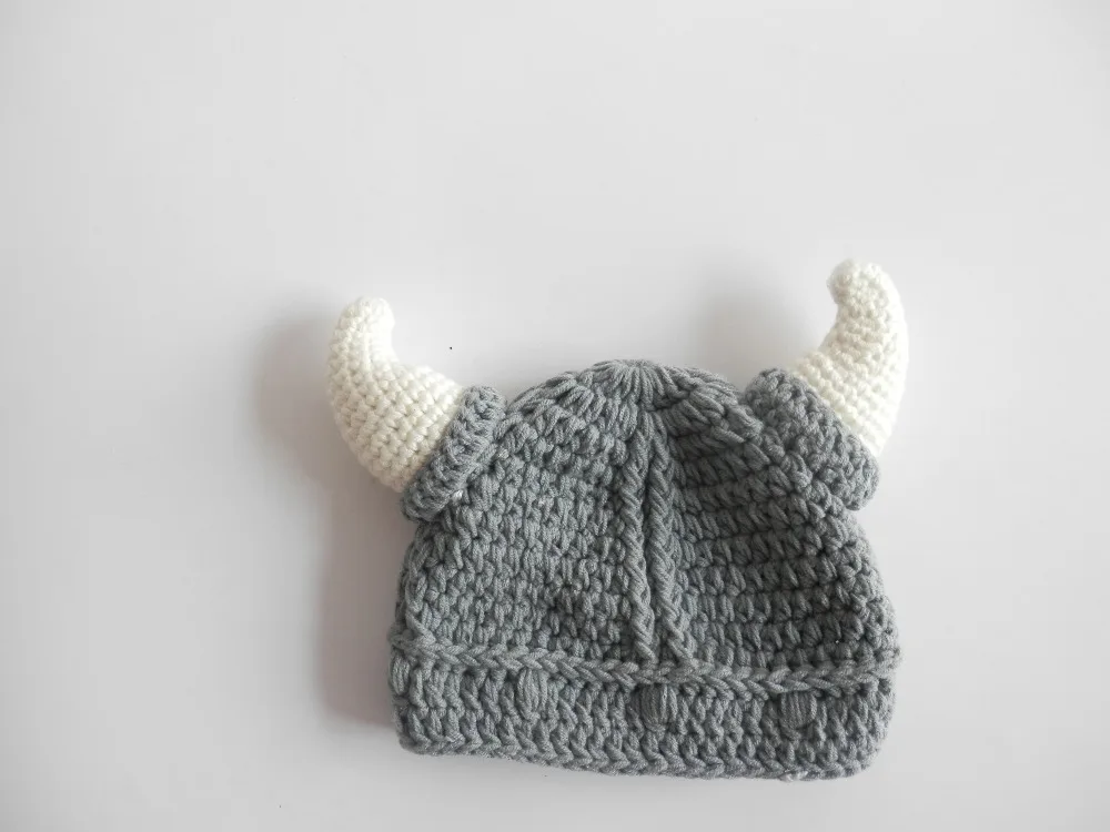 Funny Handmade Crochet Cartoon Viking Horn Hat Children Knitted Xmas horn newborn vikings hat baby beanie caps size:1M-8YEAR | Детская
