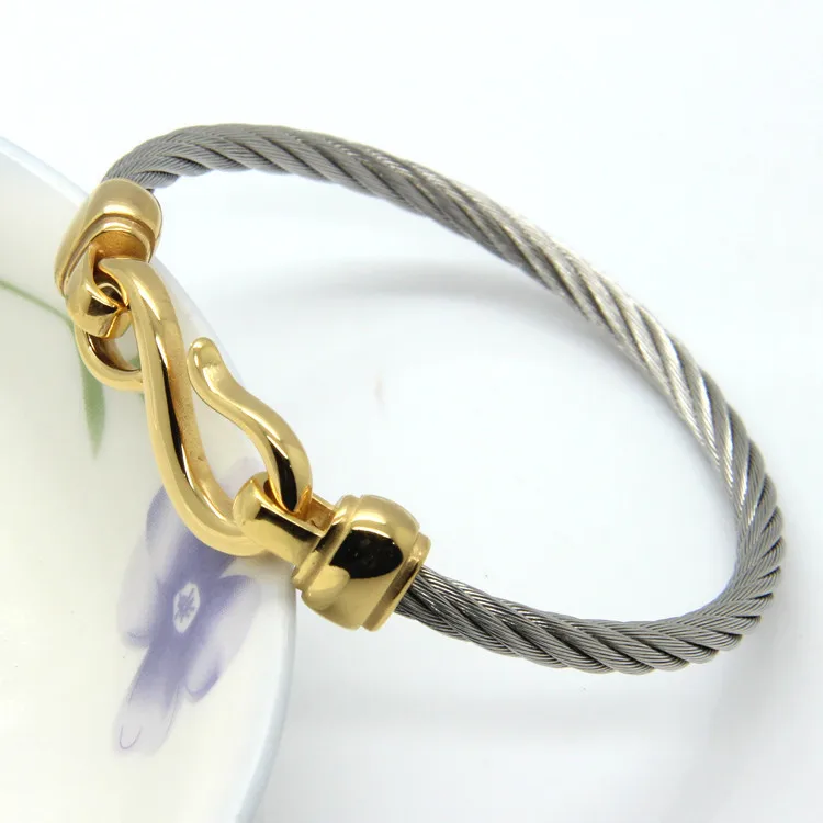 gold with silver Топ Мода Ограниченная серия изящных ювелирных изделий стальной двухцветный браслет крючки модные ювелирные изделия любовь шарм браслеты и браслеты для женщин - Окраска металла: gold with silver