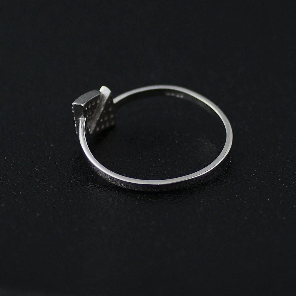 Минимальный Уникальный Дизайн Крошечные треугольные CZ danity милые девушки женщины