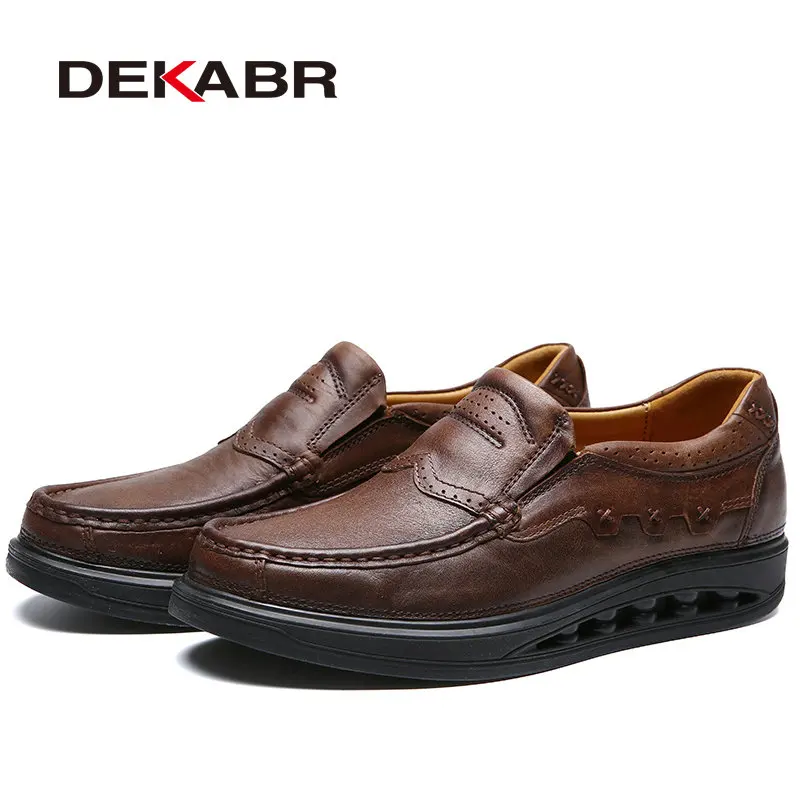 Dark Brown DEKABR/; модная удобная повседневная обувь; лоферы; Мужская обувь; Высококачественная обувь из натуральной кожи для мужчин; обувь на плоской подошве; Лидер продаж - Color: Dark Brown