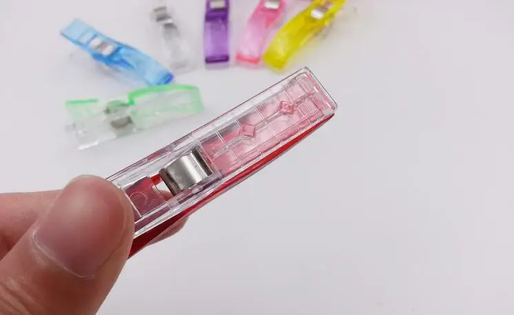 Регулируемые разноцветные красные пластиковые зажимы из ПВХ 5 6*1 2 см для