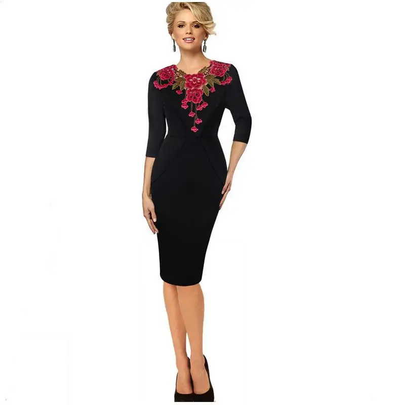 Женское кружевное платье-карандаш с вышивкой зеленое фиолетовое черное красное