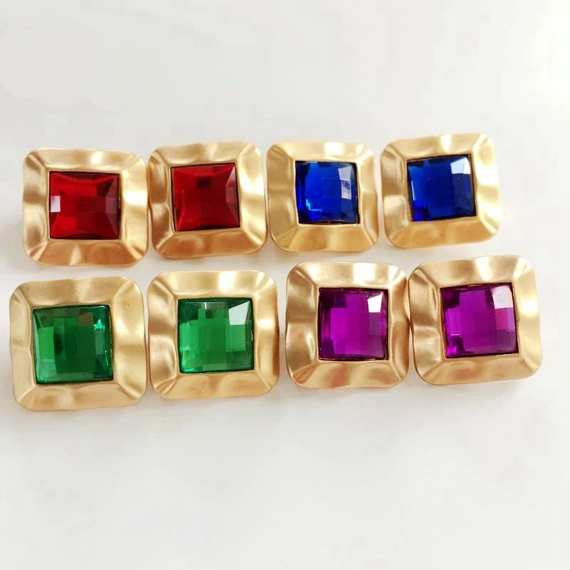 

Square Fashion 4 Colors Cute Clip Earrings Hammered Alloy Matte Plated Jewelry