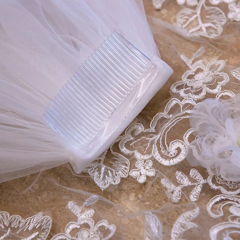 

AOLANES Nature White 3M x 3.5M Long Wedding Veil Applique Edge Two-layer Bridal Veils Mariage Wedding Accessories With Comb