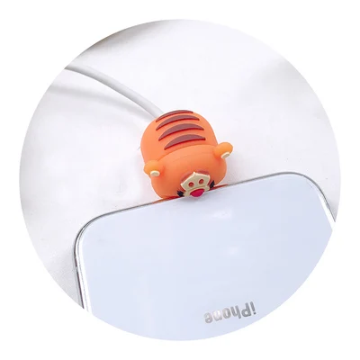 8 Мультяшная защита для usb-кабеля Защита линии передачи данных кукла животное укус аксессуар Кабельный органайзер для iPhone 7 6 8 Plus X - Цвет: 8