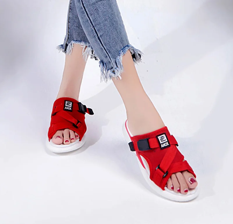 Большие размеры женские шлепанцы обувь на платформе черные женская с пряжкой