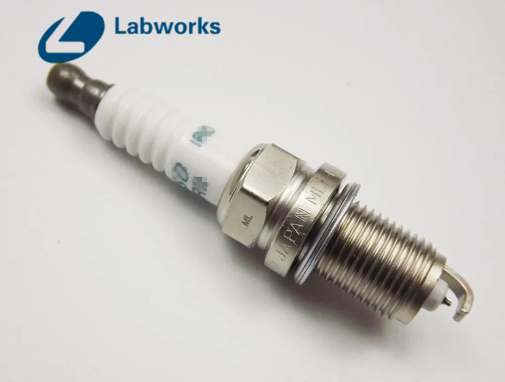 Новые 4 шт для Toyota/для Lexus свечи зажигания 90919-01210 для Denso SK20R11 3297