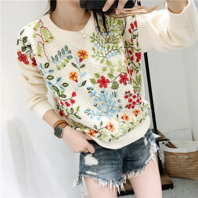 Luxury Embroidery Flower Knit Sweater 2018 Winter New Hollow Crew Neck Female Loose Thick Pullovers Sweaters | Женская одежда