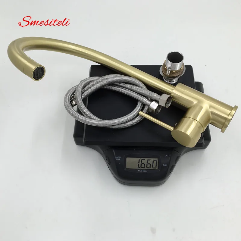 Высококачественный латунный классический Однорычажный смеситель для кухонной