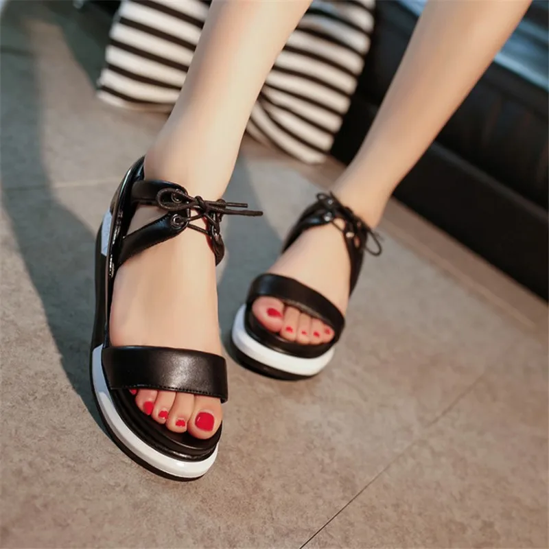 Обуви Женщина Летние Высокое Качество PU Моды Высота Увеличение Толстым Дном