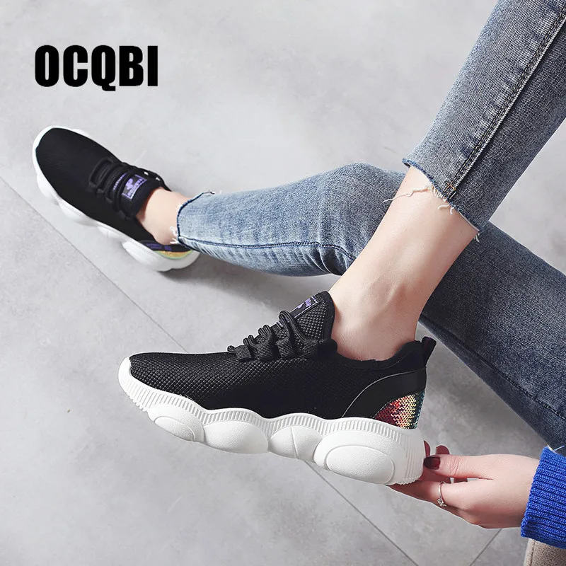 Шикарные женские кроссовки 2019 модные весенние брендовые удобные с подошвой