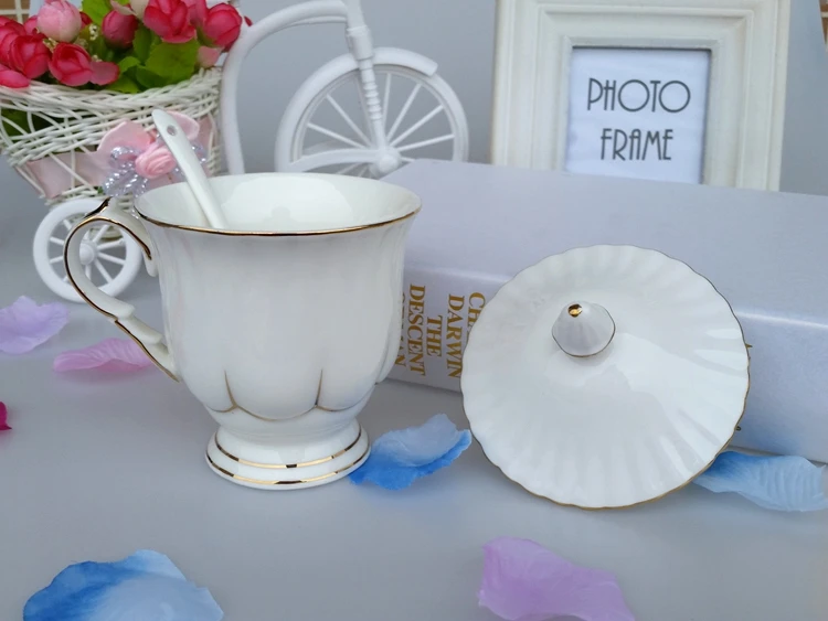 Континентальная кружка покрытая ручной позолоченной ложкой керамические чашки