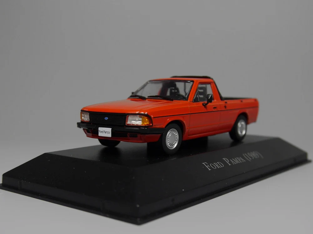 Авто ИНН-ixo 1:43 Ford Pampa 1989 литой модельный автомобиль