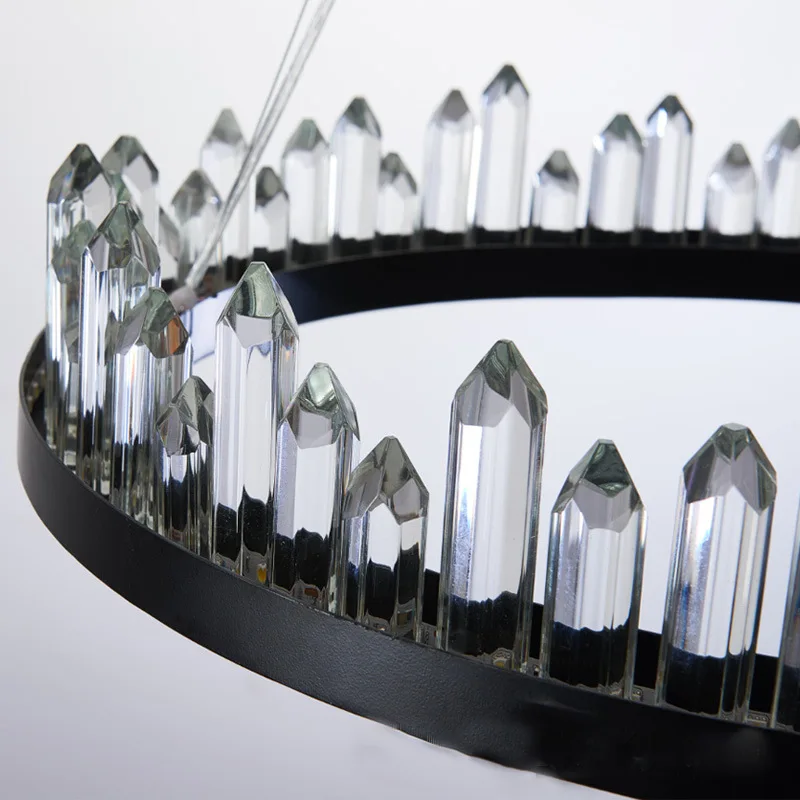 Современные хрустальные подвесные потолочные светильники на кухне