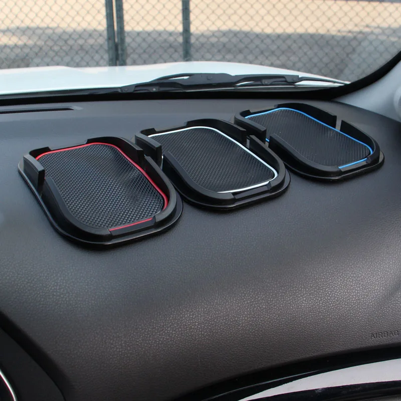 

1pc for Trumpchi GS4 2015-2017 phone antiskid mat