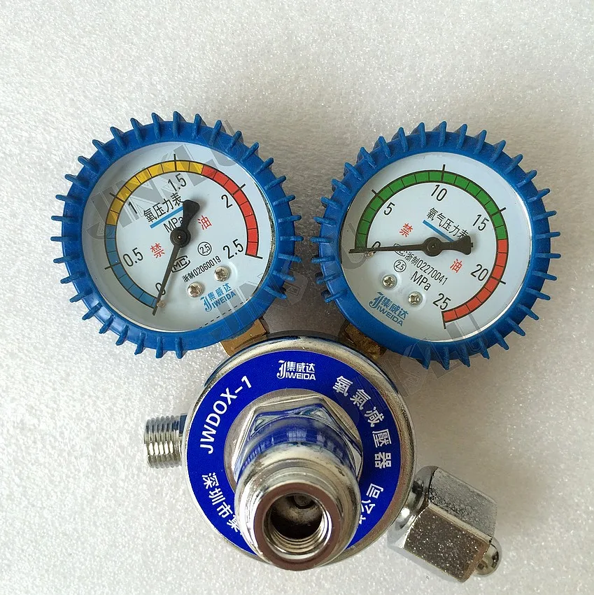 Регулятор кислородного газа G5/8 O2 манометр пониженного давления |