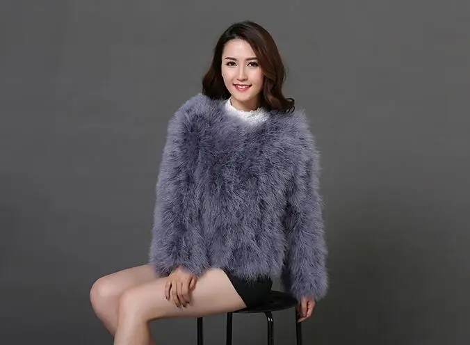 Женская шуба из страусиного меха разноцветная Шуба с круглым вырезом tbsr101 2019|Шубы