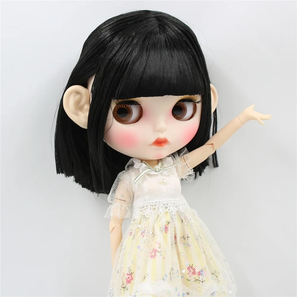Ледяная фабрика blyth кукла 1/6 bjd белая кожа сустава тела короткие черные волосы, новое матовое лицо резные губы с бровями, кукла с ушами
