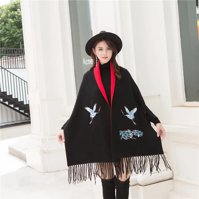 Новый женский шарф шаль с вышивкой красный коронованный кран теплое пончо