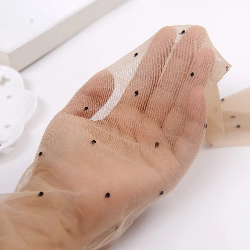 Black Dots On Skin FENNASI весна лето женские колготки тонкие пикантные нейлоновые дамские колготки липкие женские белые жаккардовые колготки в горошек женские эротические - Цвет: Black Dots On Skin