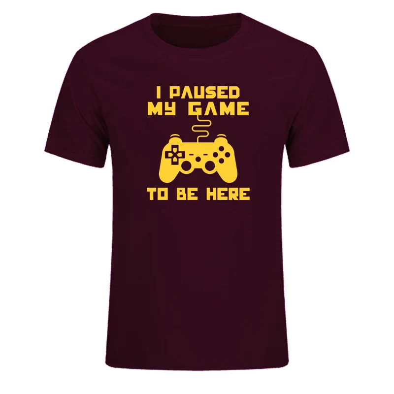 Я приостановил свою игру чтобы быть здесь Мужская футболка забавный игровой