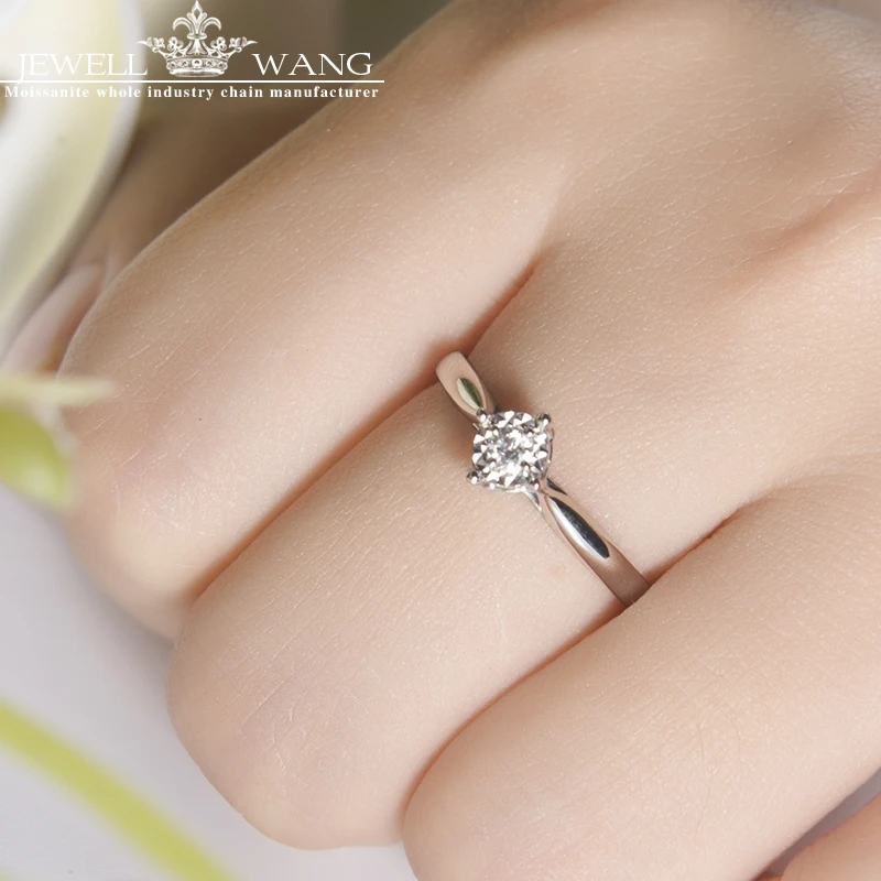 

JEWELLWANG Diamond 0.4CT Effect Ring 18K White Gold Carat Light Luxury Cute Birthday Girlfriend Gift Engagement Rings for Women