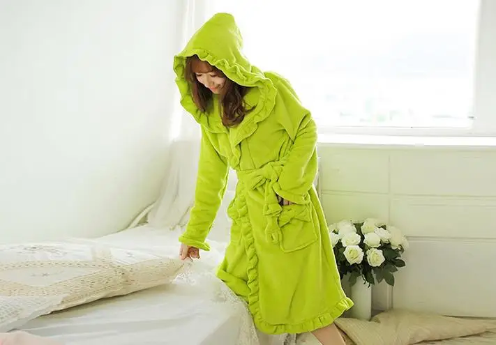 green with hat 12 цветов плюшевый халат для взрослых женщин с капюшоном пижамы с длинным рукавом прекрасные оборками Пижама банный халат халаты с шапкой и sashe - Цвет: green with hat