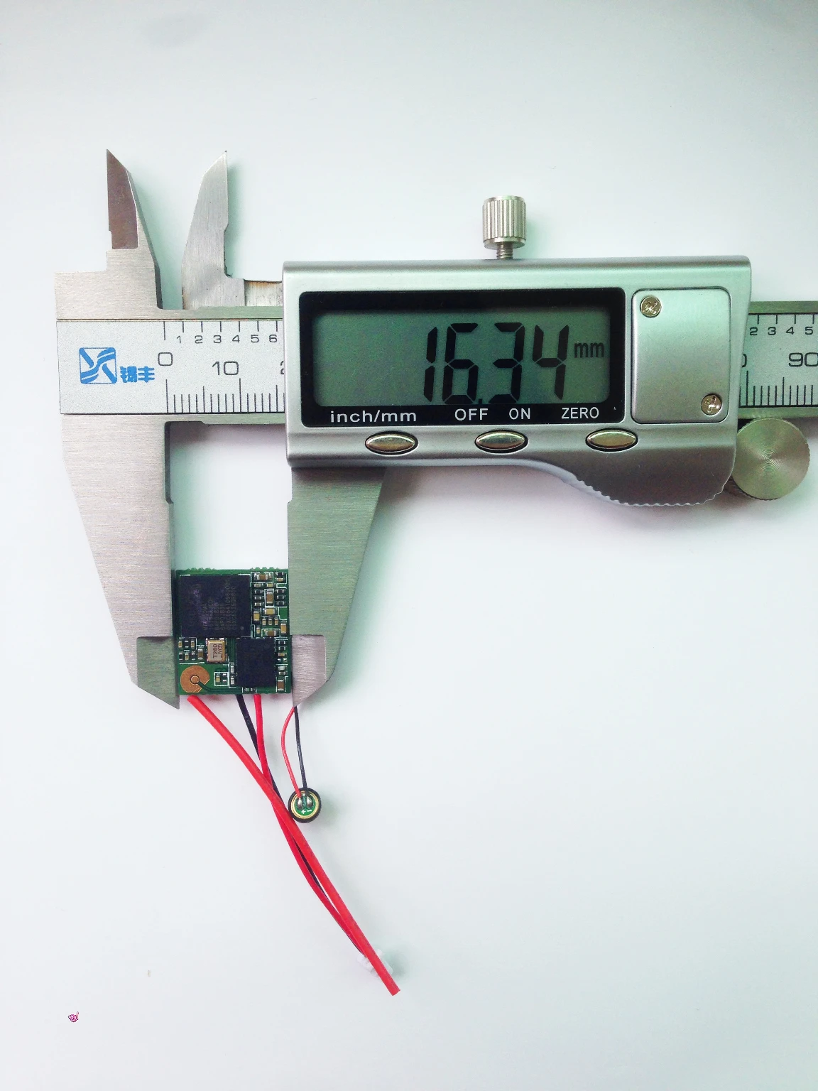Миниатюрный gps локатор миниатюрный основная станция GSM модуль местоположения