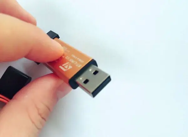 Горячая 1 шт. ST LINK Stlink ST-Link V2 Mini STM8 STM32 симулятор скачать программист Программирование с крышкой
