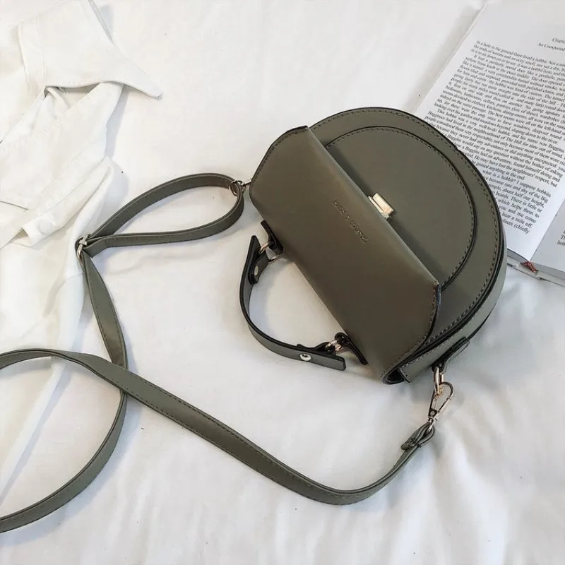 2019 знаменитый бренд полукруглая седельная полосатая сумка через плечо с широким