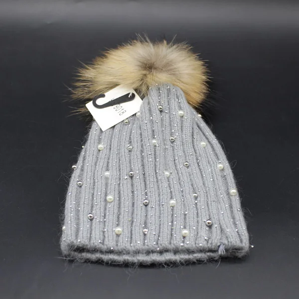FURANDOWN, женская зимняя шапка, шапка с меховым помпоном для девочек, Gorro Стразы, жемчужная вставка, шерстяная шапочка, Женская Осенняя шапка - Цвет: Серый