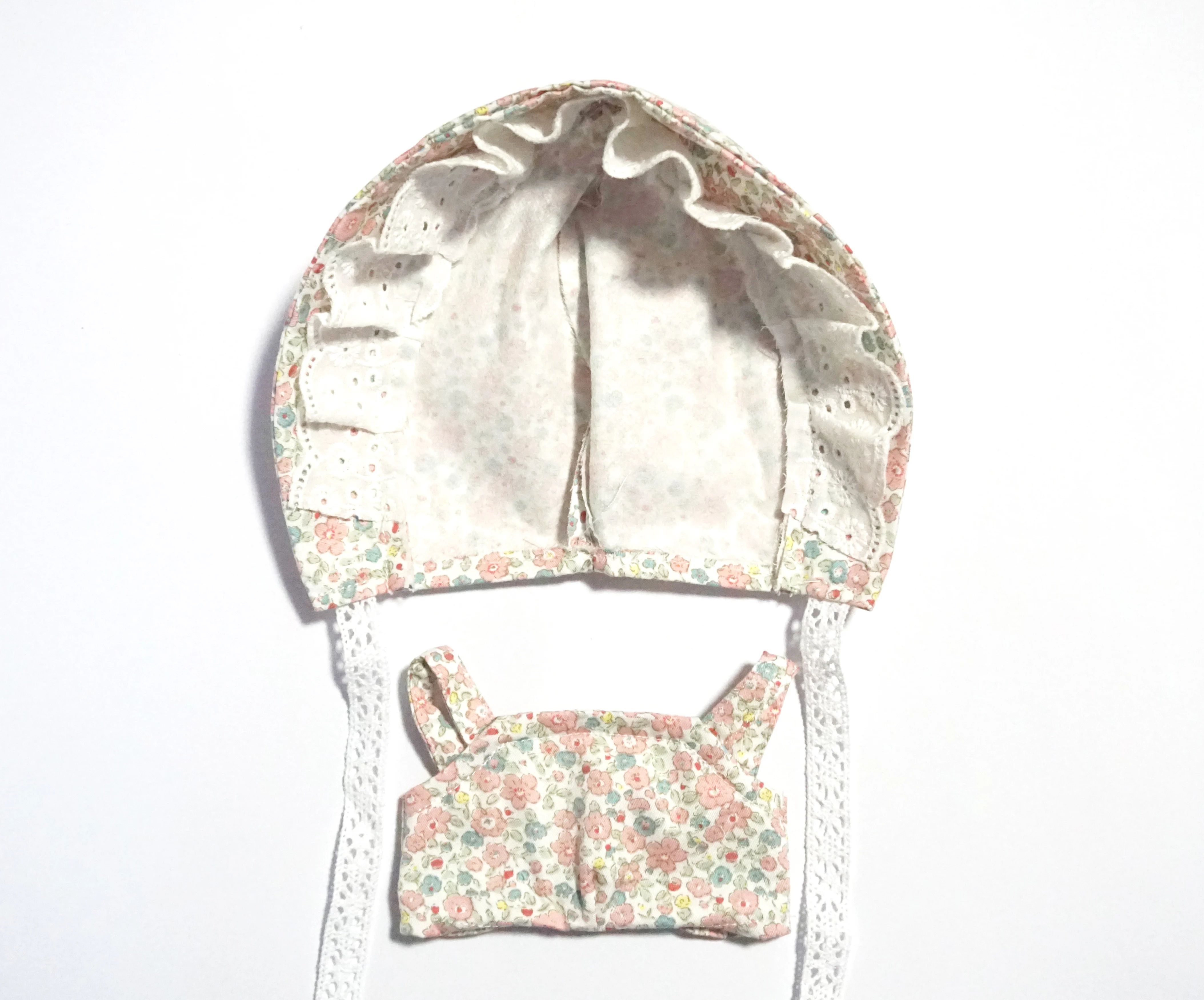 [MYKPOP]EXO Floral Print Lace Hood& Romper Sets for Doll of 20cm CHANYEOL BAEKHYUN SUHO KPOP Fans Collection SA18092801 - Color: E07