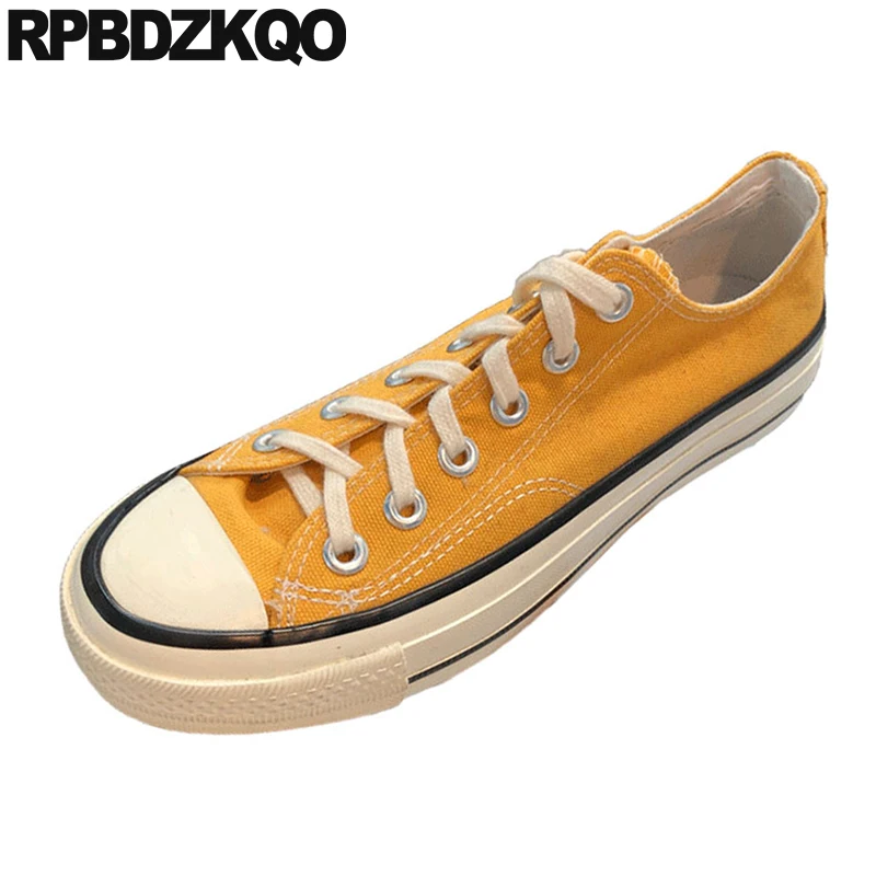 Кроссовки на шнуровке джинсовые плоской подошве джинсы синего и желтого цвета