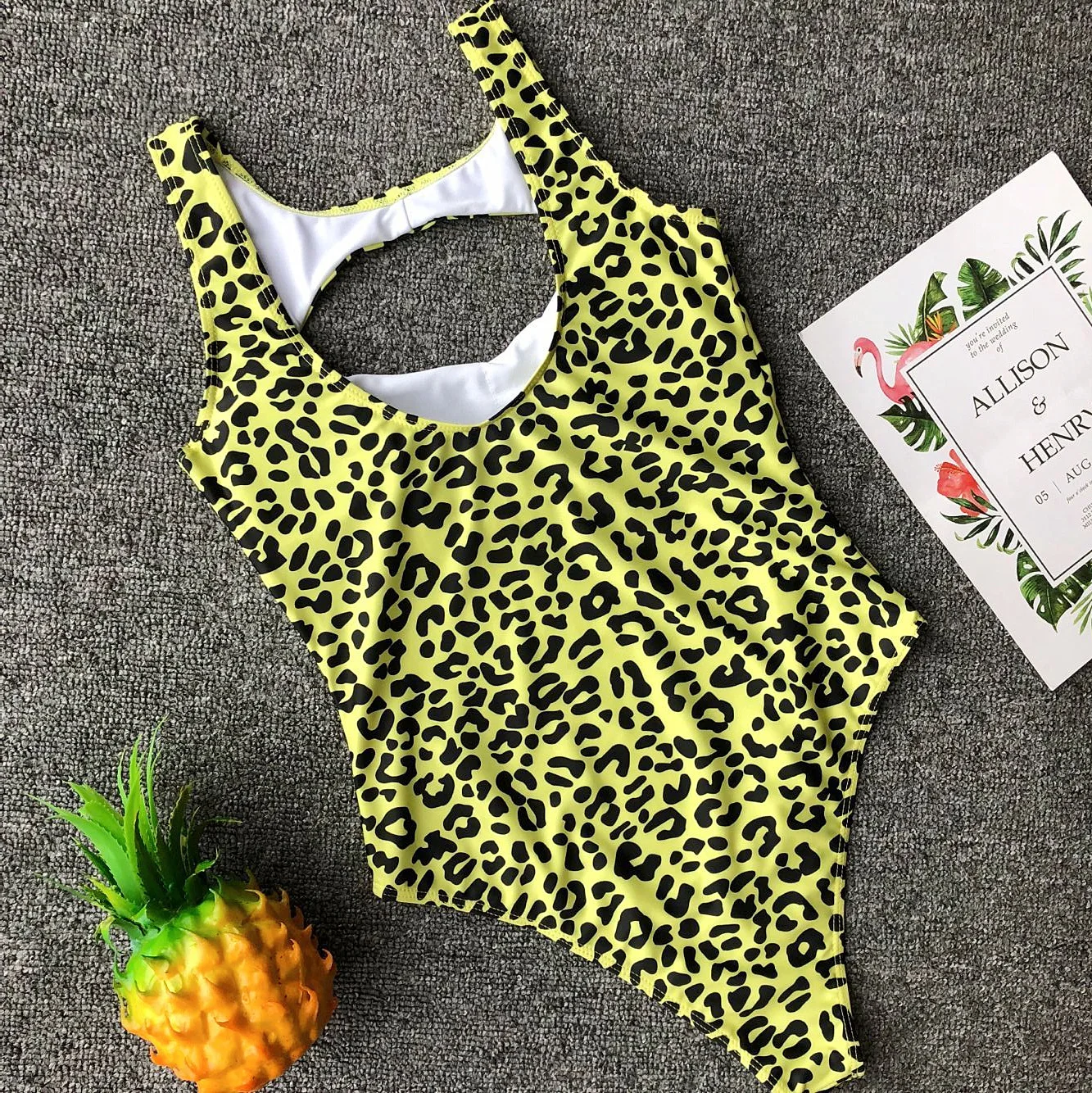 Леопардовый Цельный купальник бикини 2019 монокини с вырезами купальники высоким