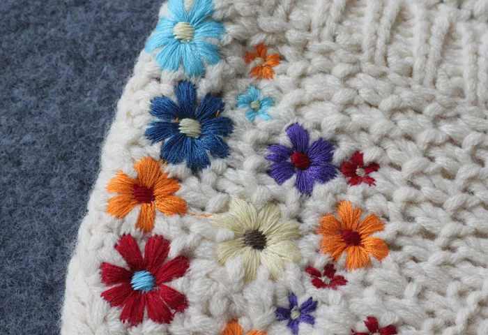 flower embroidery twisted o-neck long-sleeve sweater cardigan |