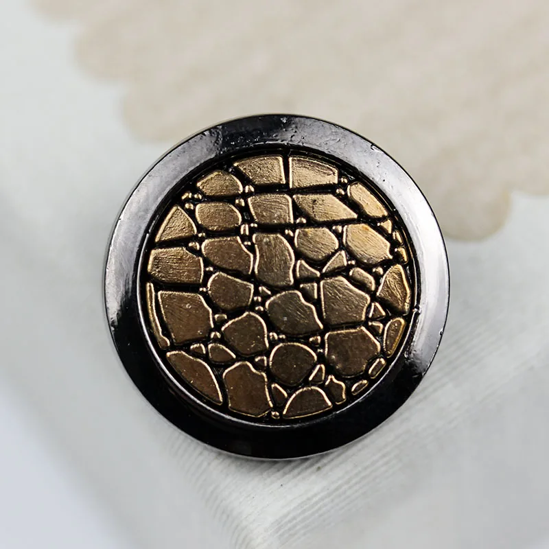 

10Pcs/lot Diameter 21/25MM High-grade gold cracked metal button Casual windbreaker suit decorative button C028