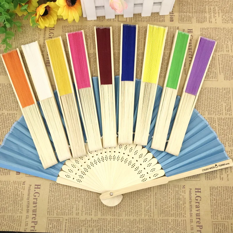 

70 шт Персонализированные Свадебные шелковые ткани веер свадебный душ сувениры складной подарок вентилятор пользовательские печатные прин...