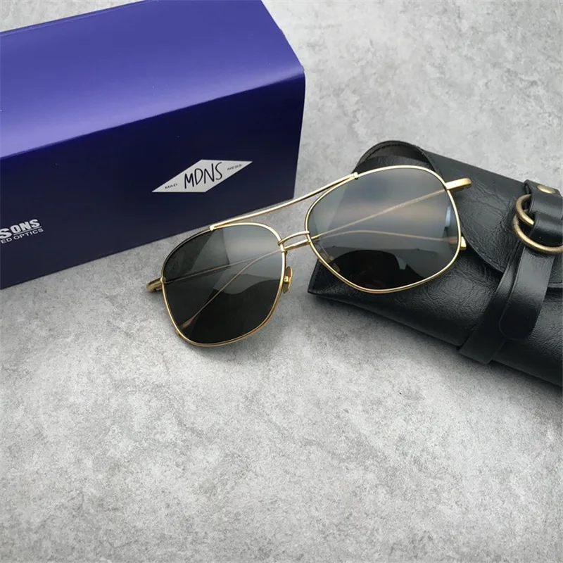 green lens Авиационные солнцезащитные очки B из чистого титана, солнцезащитные очки для мужчин,, Ультралегкая защита для женщин, поляризованные зеркальные дизайнерские солнцезащитные очки - Цвет линз: green lens