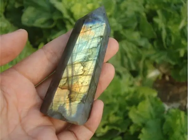 

45g Natural beautiful labradorite QUARTZ CRYSTAL WAND POINT HEALING free shipping