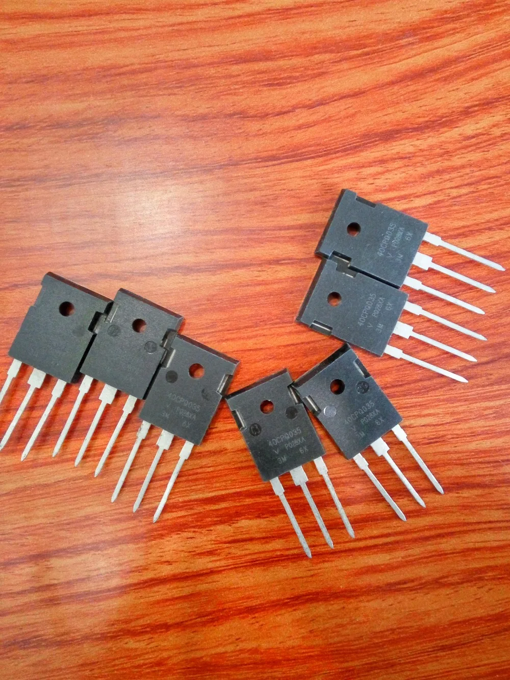 

40CPQ035 TO-247 Clearance Sales