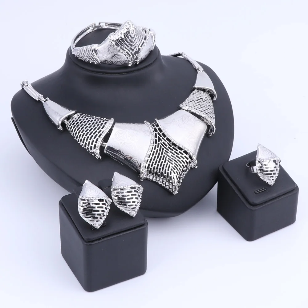Комплект из колье серёг и кольца с кристаллами|african beads jewelry set|beaded setset gold |