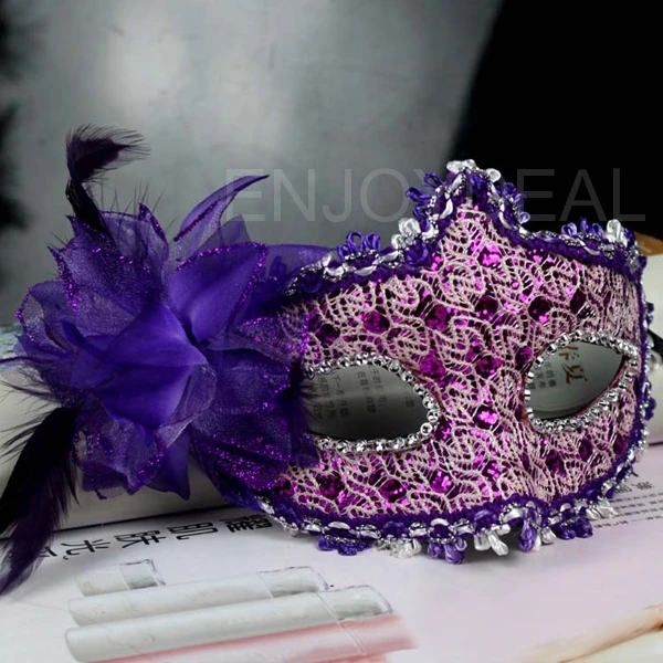 Женские вечерние маскарадные маски роскошные с перьями павлина Маскарадная