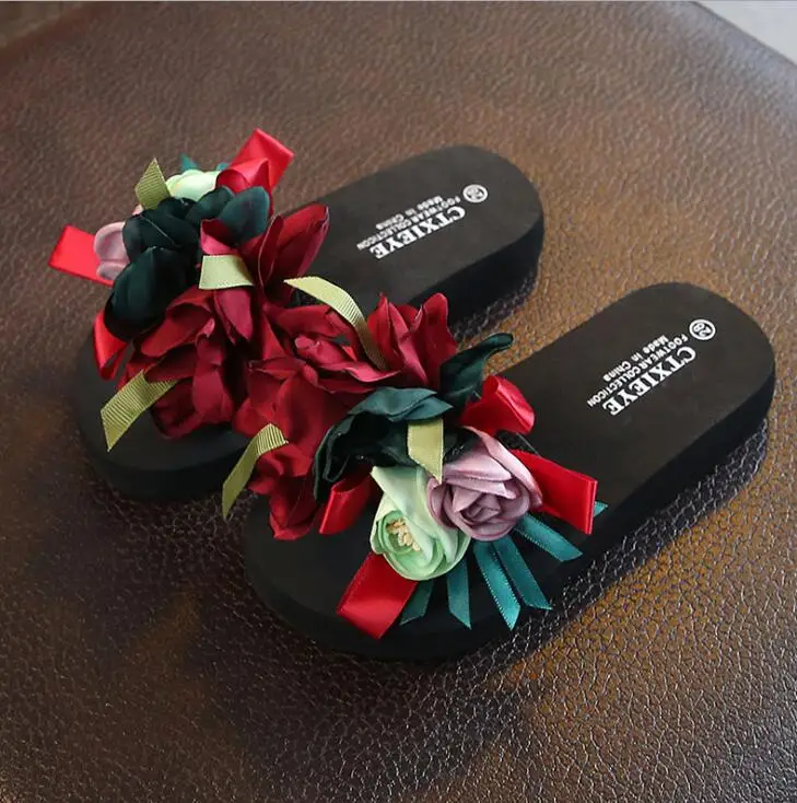 Шлепанцы для девочек пляжные сандалии на платформе с цветами начинающих ходить