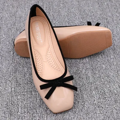 apricot Г. Новые модные тонкие туфли на плоской подошве с квадратным каблуком женская обувь на плоской подошве большой размер 41, мягкая подошва - Цвет: apricot