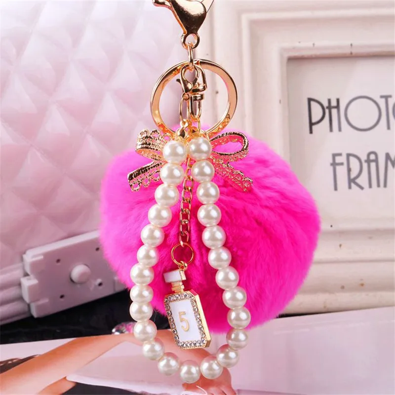 Charm Fashion Pearl Chain Pompom Keychain Crystal Bottle Bow Key Chain Car Women handBag Faux Fluffy Puff Ball Keychains Jewelry