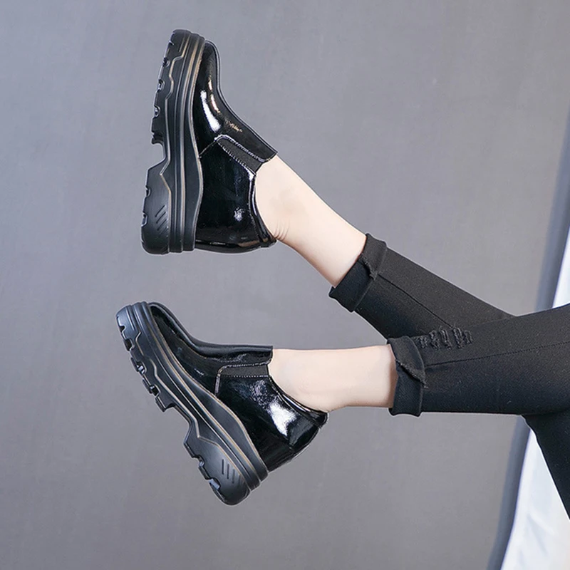 Женская обувь на плоской платформе весна 2019 кожаные женские кроссовки со скрытым