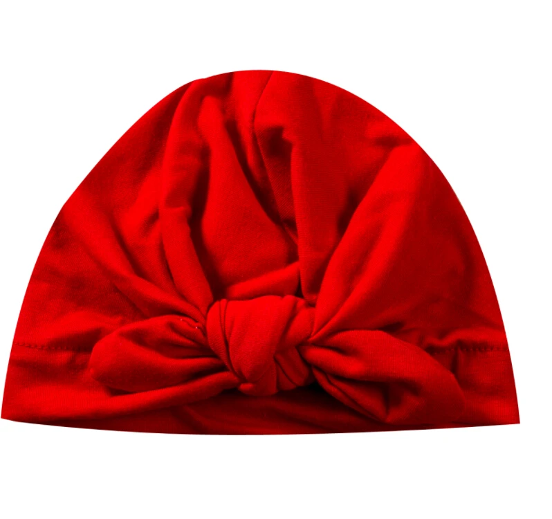 Red Шапки для маленьких девочек, шапки для новорожденных, мягкие хлопковые вязанные шапочки с бантом для маленьких мальчиков и девочек, розовый, серый, красный цвет, одежда для девочек, один размер - Цвет: Red
