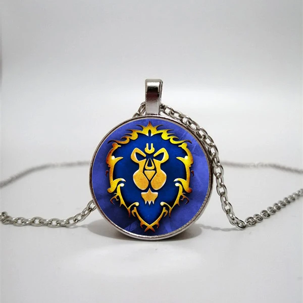 

World of Warcraft Charm Necklace WOW Alliance Horde Banner Flag Logo Glass Cabochon Game Necklace for Gamer Souvenir Gift