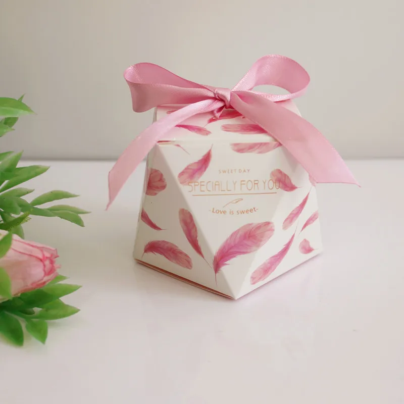 pink feather 10 шт. многоцветный Свадебный сувенир картонное мыло в подарочной коробке сладкий драги коробка конфет Свадебные Декорации шоколадная согревающая бумага с лентой - Цвет: pink feather