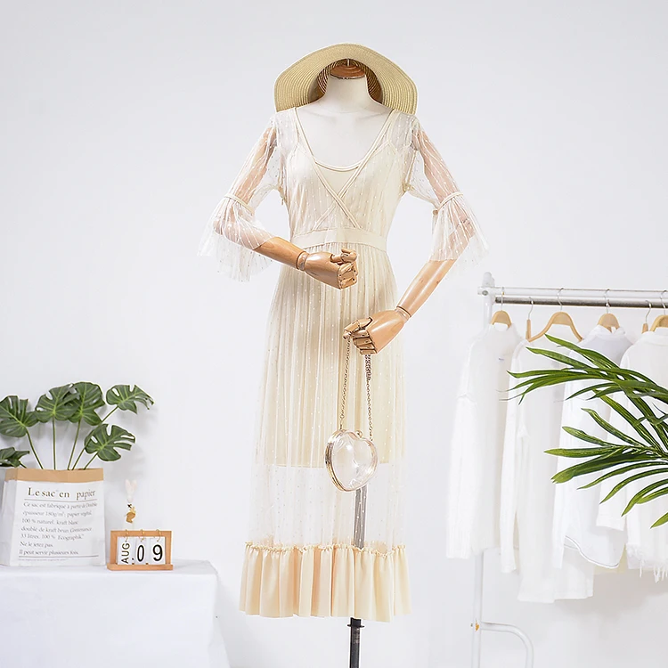 2019 Весна новое платье для женщин сетки с расклешенными рукавами Chic Стиль кружево